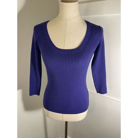 Express sweater - Picture 1 of 6